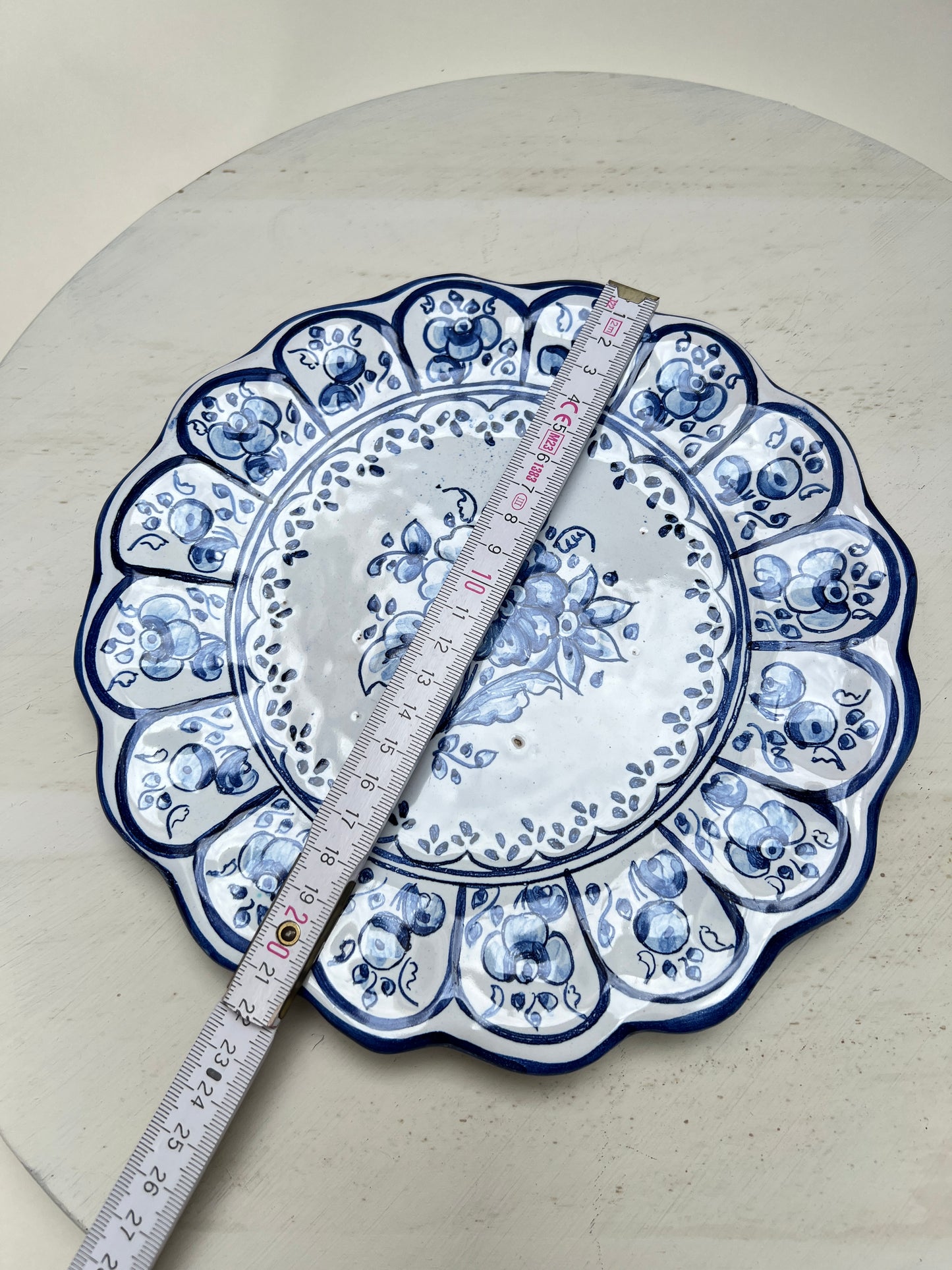 Blau weißer Talavera Wandteller mexikanische Keramik 21cm spanisches Geschirr