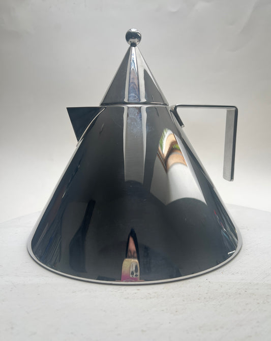 Original Alessi „Il Conico“ Wasserkessel Edelstahl Induktion Design Aldo Rossi 1986
