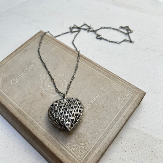 Vintage Halskette Antik Silber Herzanhänger Zinn Trachten Landhaus Filigran Schmuck