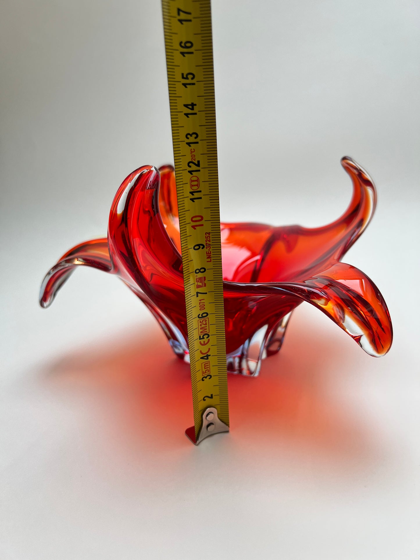 Murano Stil Glas Schale Zipfelschale rot blutorange Vintage Designschale Italien Mid Century