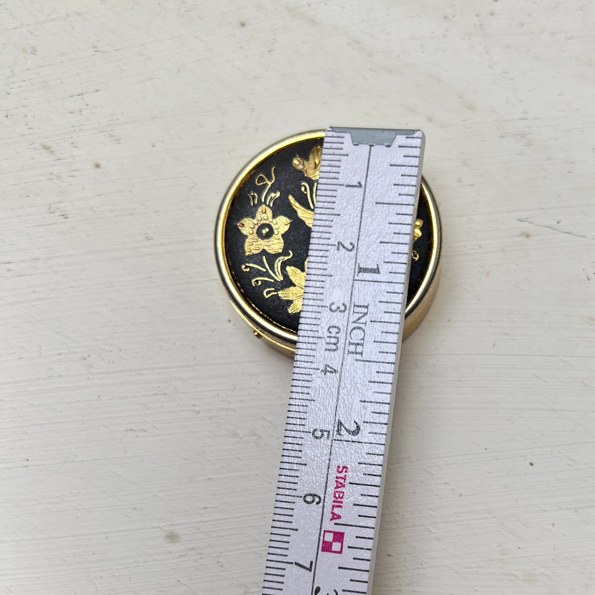 Vintage Damaszener 24k vergoldete Pillendose schwarz goldene Mini Dose Toledoware