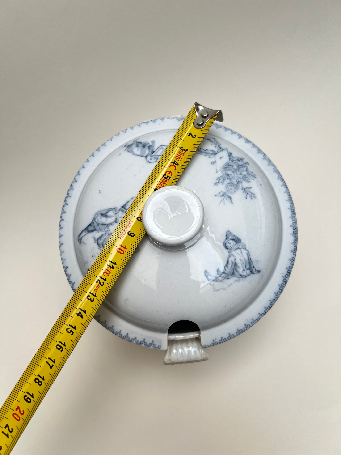 Antike U&C Sarreguemines Passe Temps Suppenterrine Écuelle französisches Steingut Terre de Fer Fayence Faience