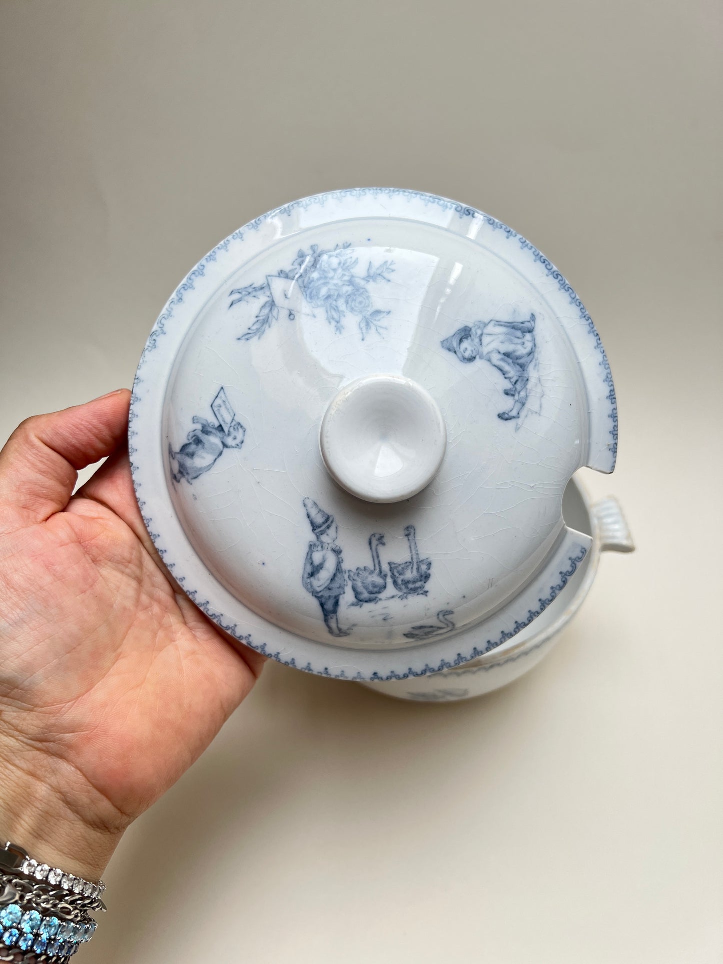 Antike U&C Sarreguemines Passe Temps Suppenterrine Écuelle französisches Steingut Terre de Fer Fayence Faience