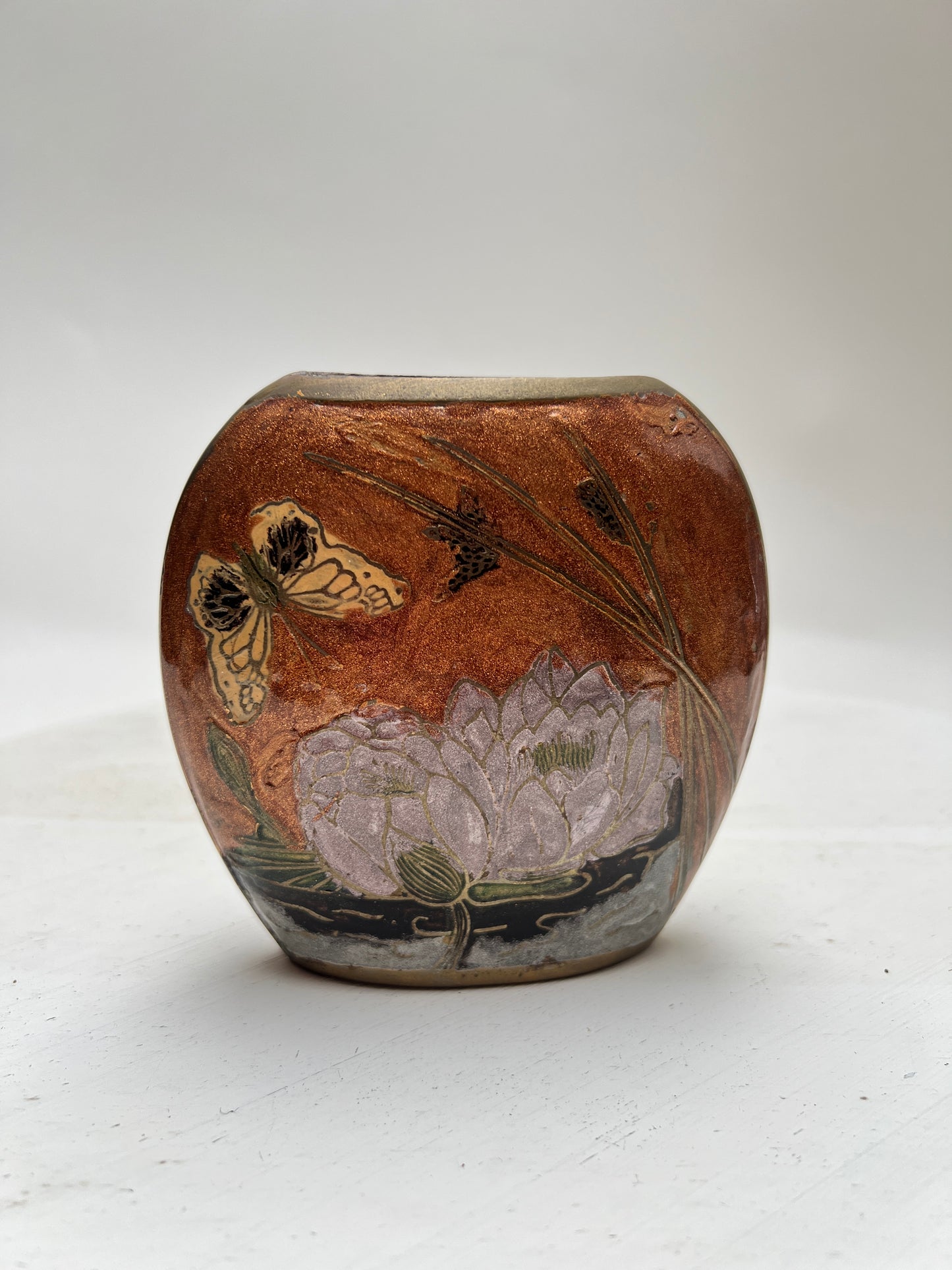 Vintage Cloisonné Messing Vase Schmetterling Jugendstil Lotus Seerosen gold orange