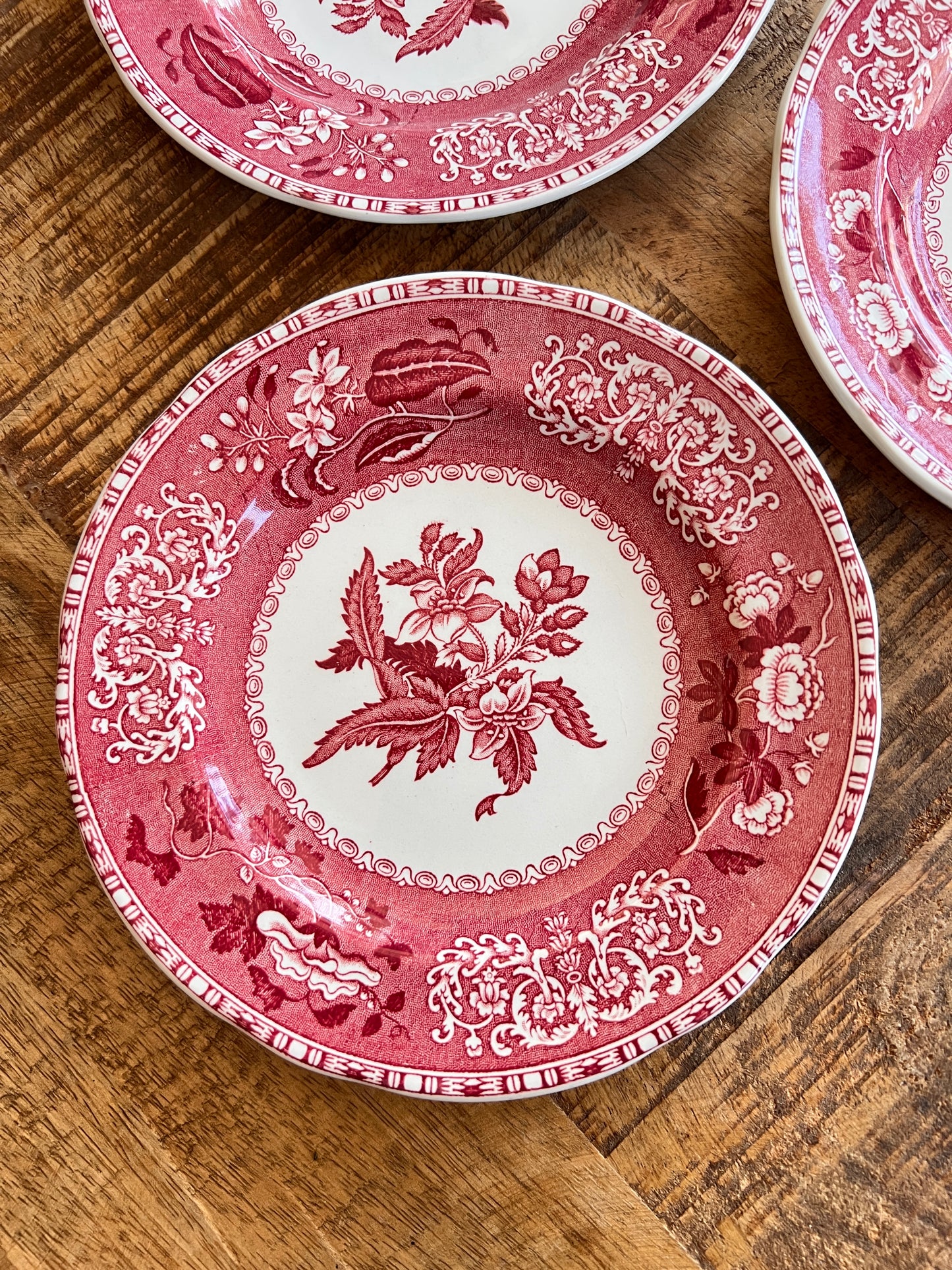 1x 15,5cm Ersatz Untertasse Vintage Spode „Pink Camilla“ Rote Transferware Englisches Porzellan
