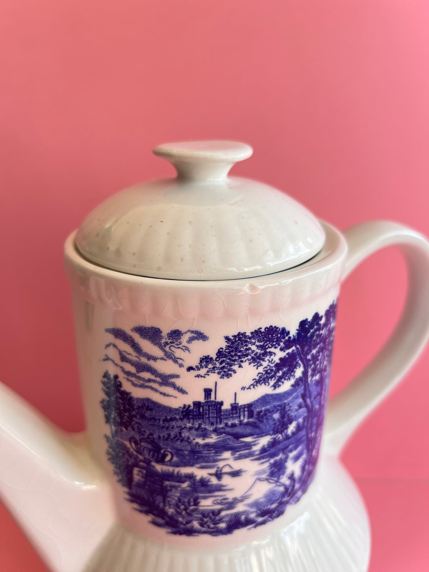 Vintage Kaffeekanne Englisch „English Scene“ – blau weiß – Broadhurst Staffordshire – Mid Century