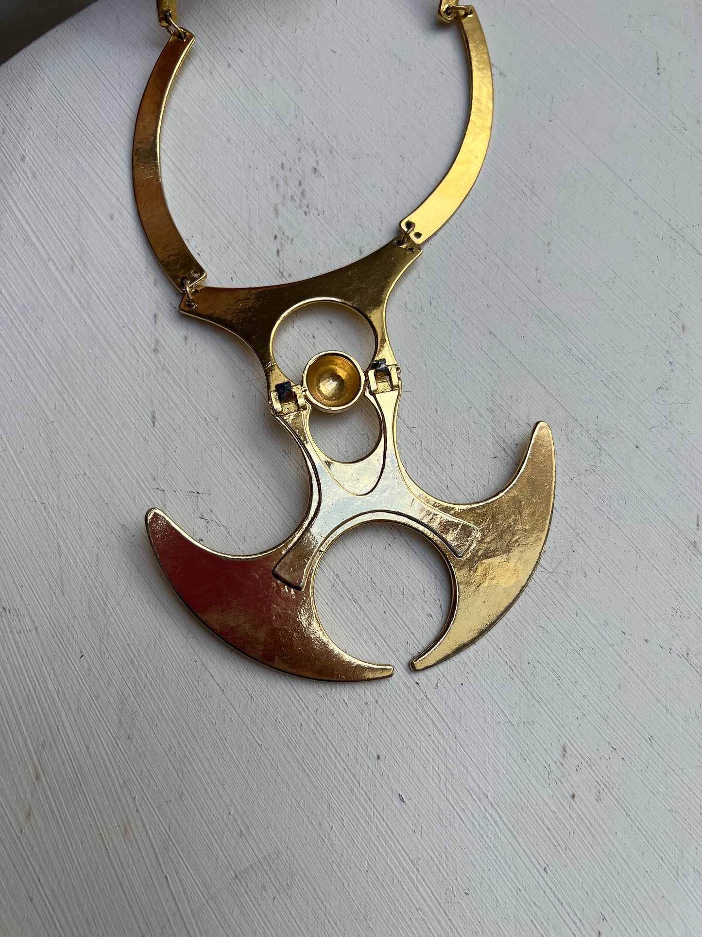 Futuristische Space Age Choker Halskette Schmuck gold Messing Mid Century Statement Modernist Halsreif