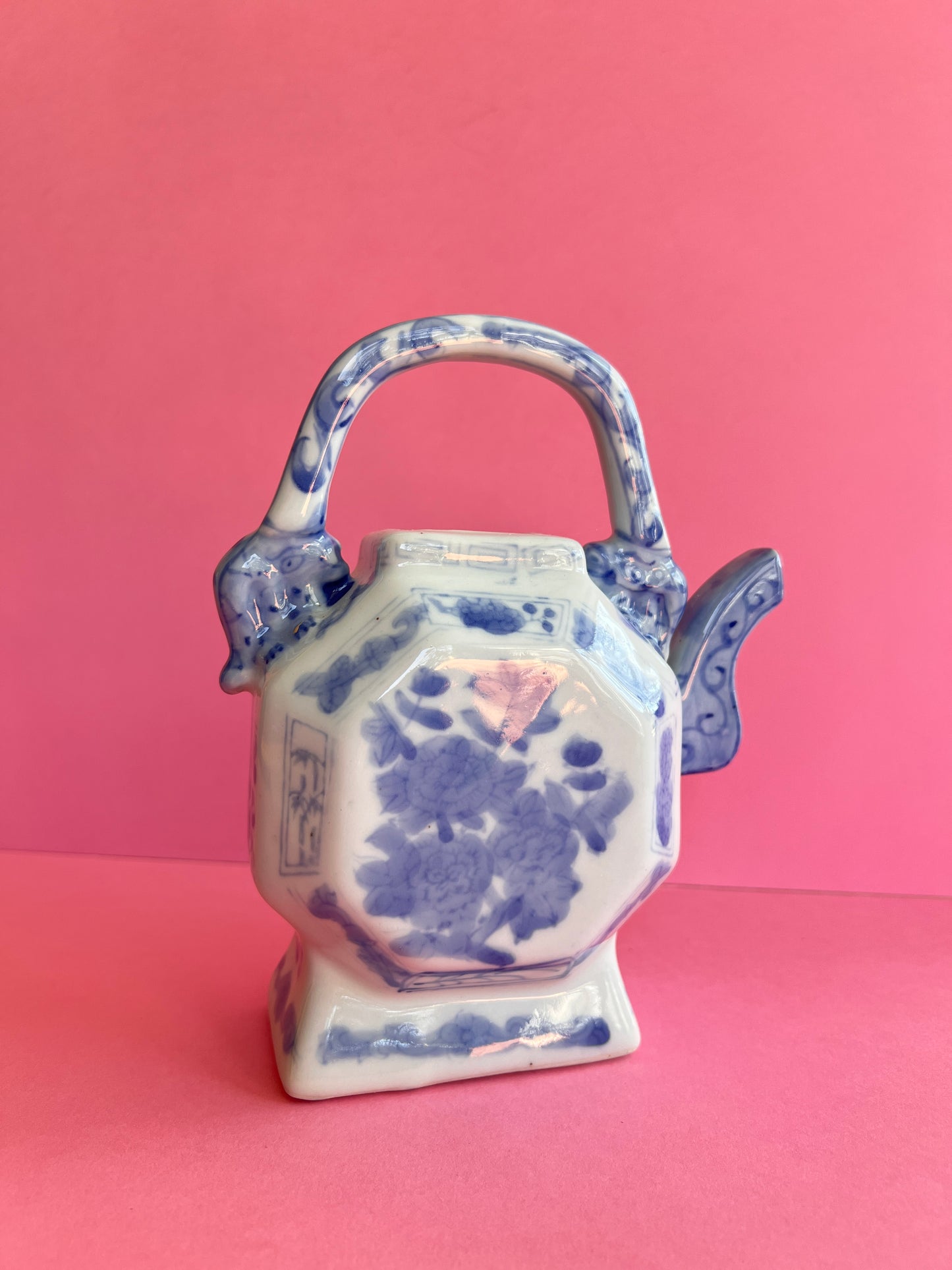 Vintage Porzellan Deko Vase  – blau weiß China Stil – Chinoiserie Objekt – dekorative Keramik Teekanne ohne Deckel