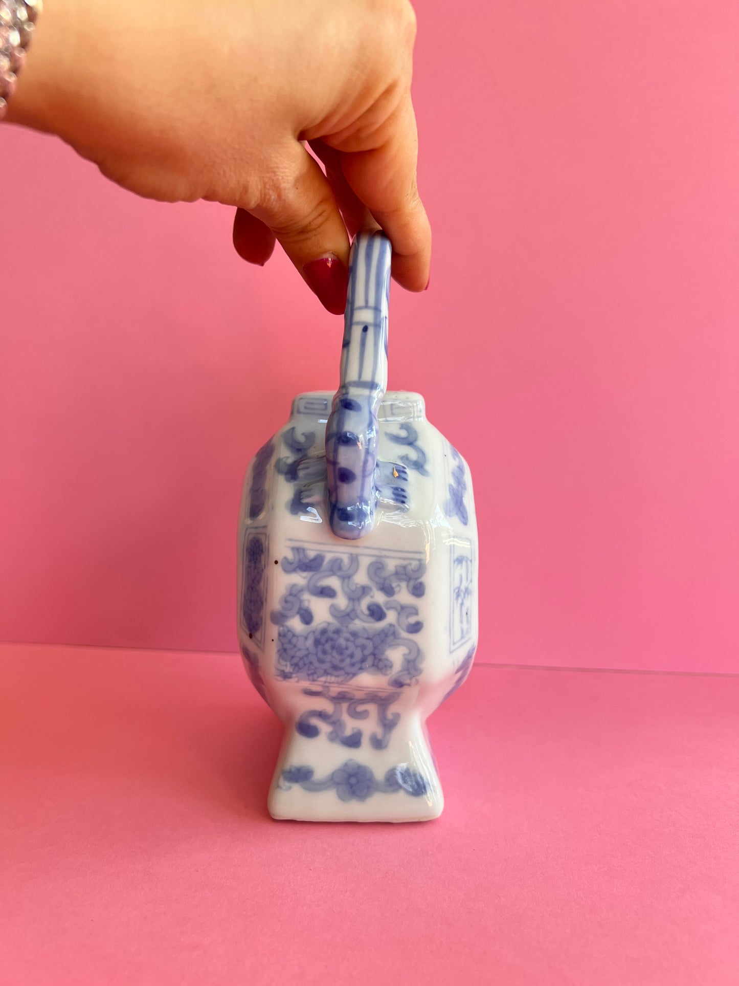 Vintage Porzellan Deko Vase  – blau weiß China Stil – Chinoiserie Objekt – dekorative Keramik Teekanne ohne Deckel