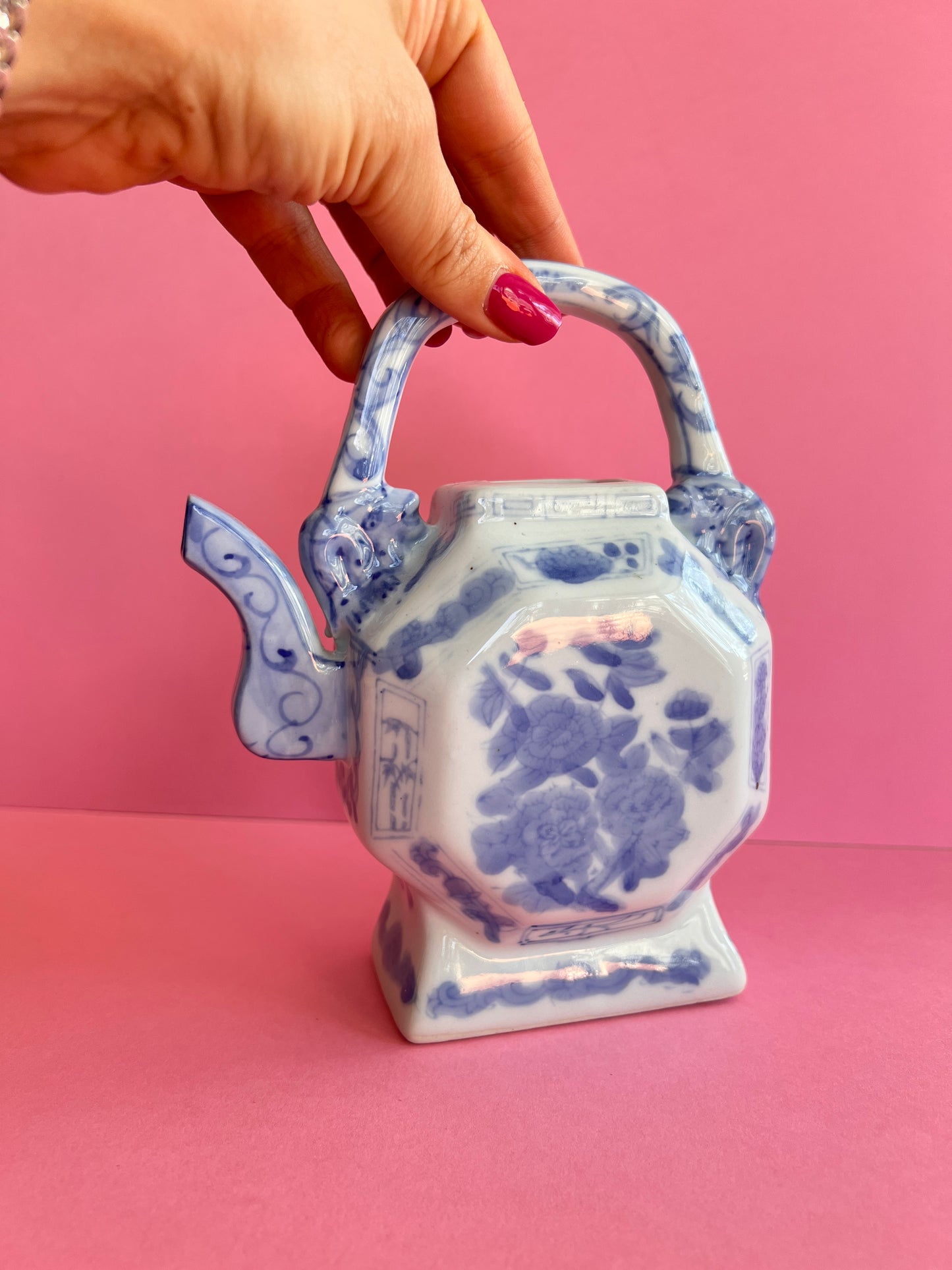 Vintage Porzellan Deko Vase  – blau weiß China Stil – Chinoiserie Objekt – dekorative Keramik Teekanne ohne Deckel
