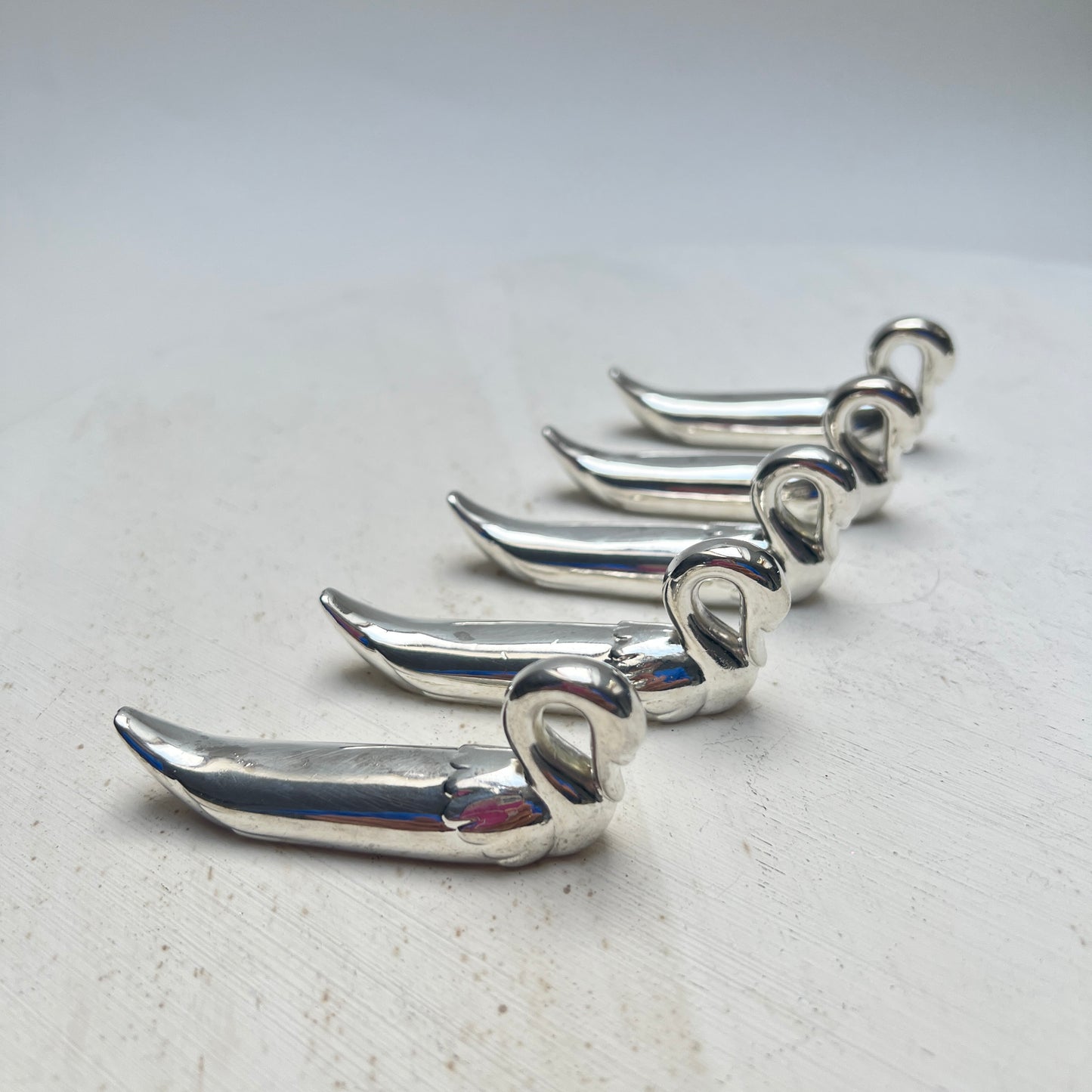 5 versilberte Messerbänke französisch Vintage Schwan Tier Vogel