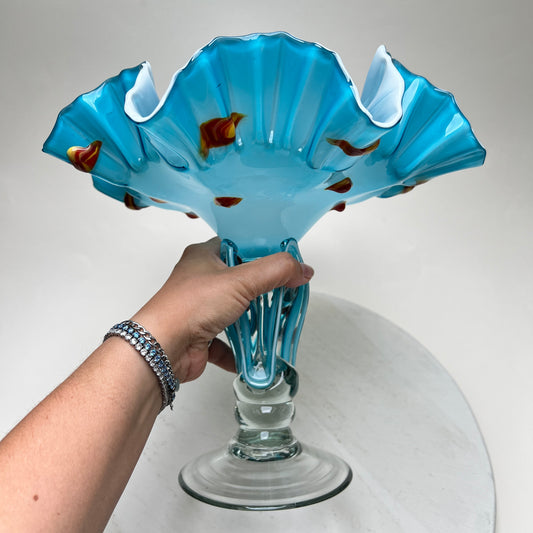 Vintage Murano Stil Glasvase Hellblau Handgefertigte Kunstglas Vase mit Rüschenrand 27 cm