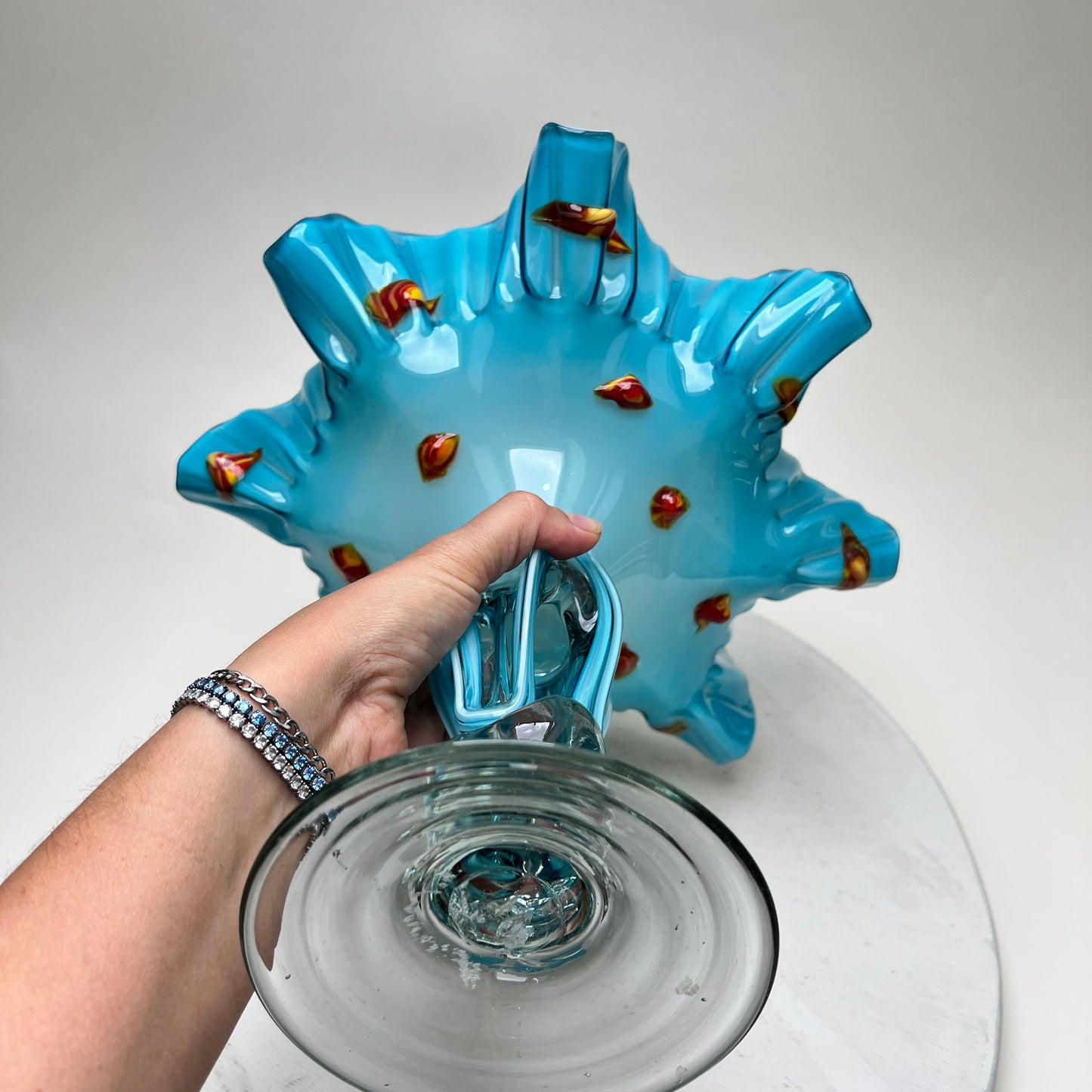 Vintage Murano Stil Glasvase Hellblau Handgefertigte Kunstglas Vase mit Rüschenrand 27 cm