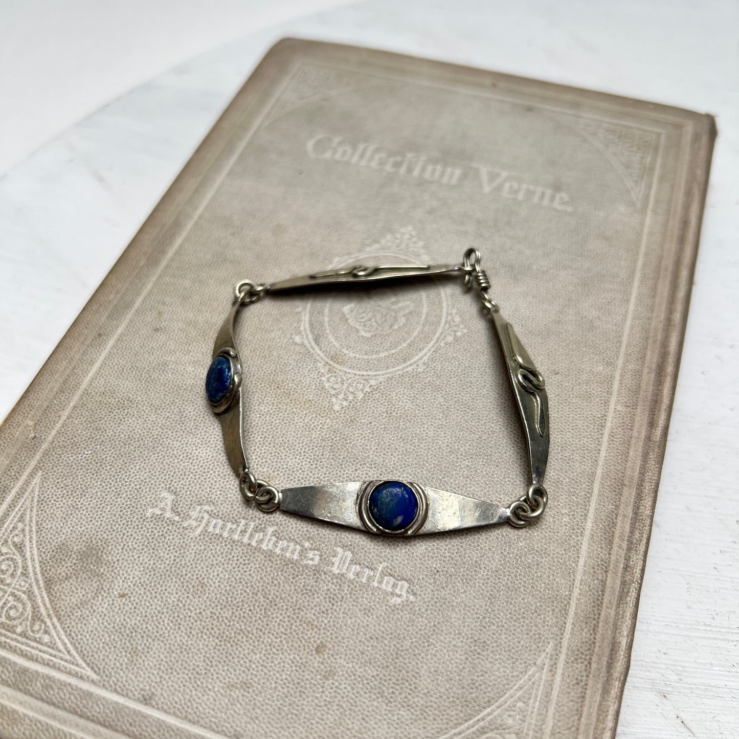 Antikes Jugendstil Art Déco Gliederarmband silber Schlange Lapislazuli um 1915/1920