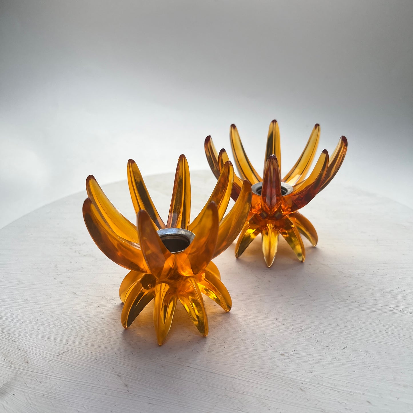 2 Stück Vintage Friedel Kerzenhalter Kerzenständer orange Space Age Lotus Starburst