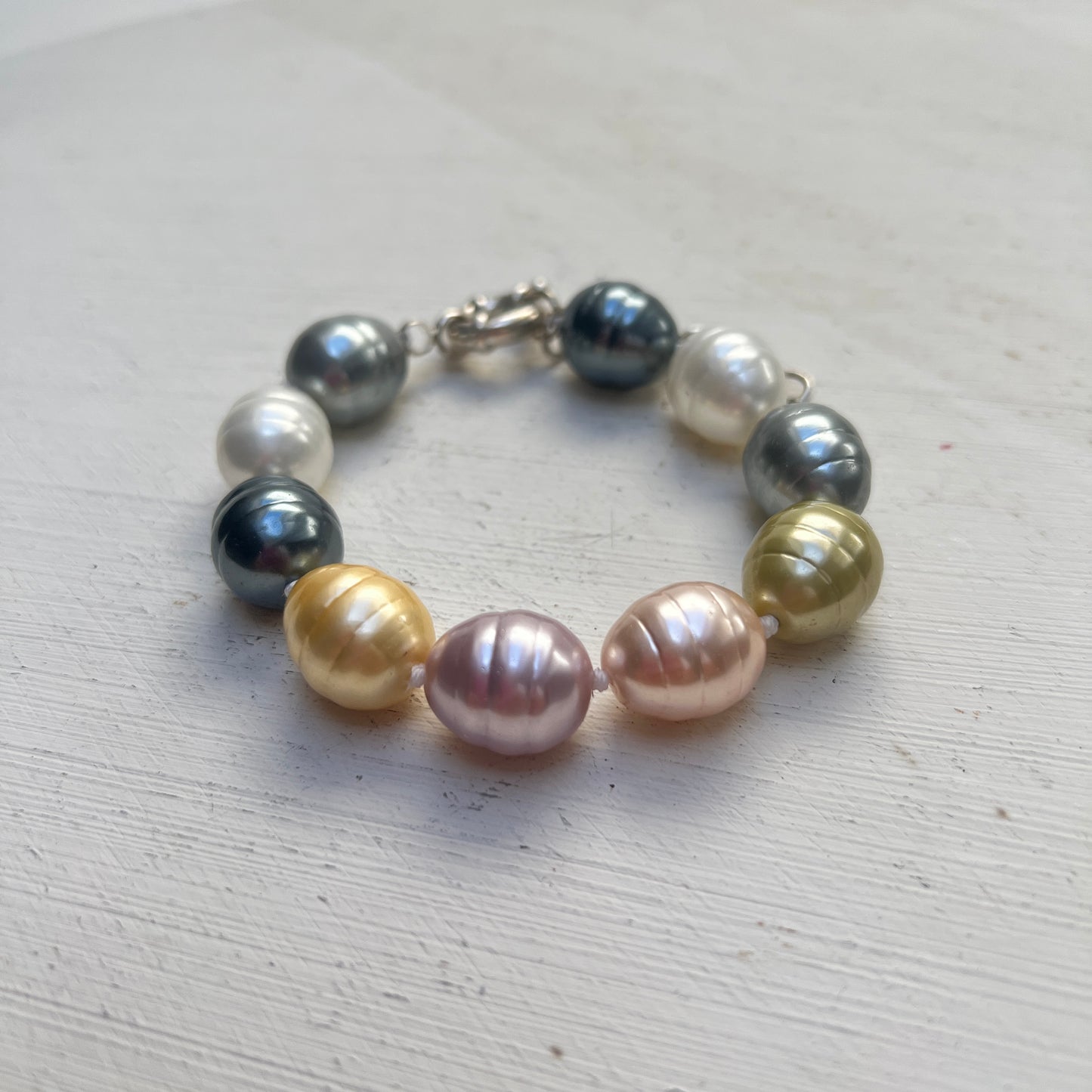 Schweres Vintage Perlenarmband Mallorcaperlen Shell Pearls