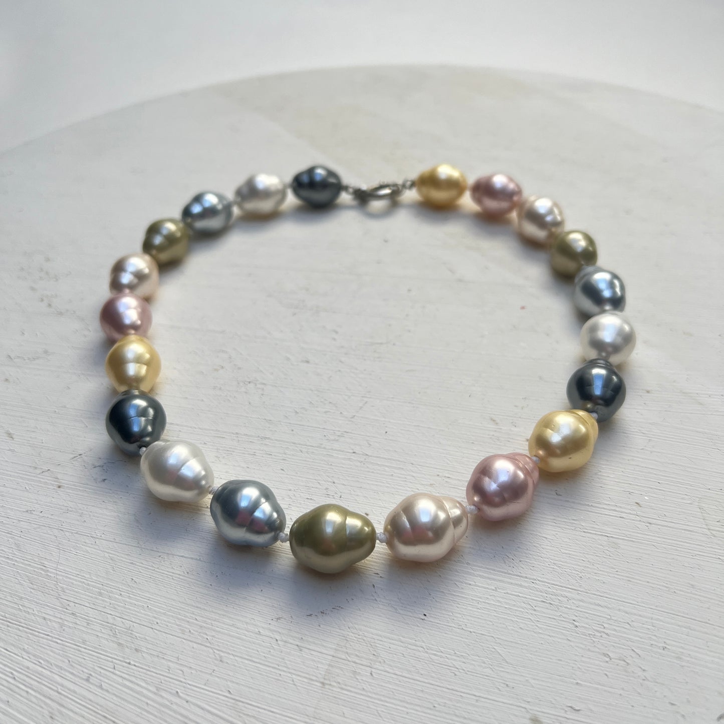 Schwere Vintage Perlenkette Mallorcaperlen Shell Pearls Collier