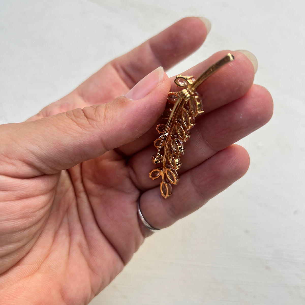Vintage Braut Brosche Gold Olivenzweig 1970er Hochzeits Haarschmuck Strass Navette Reversnadel