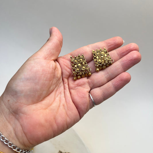 Vintage Ohrclips indische Gunghroo Glöckchen etruskisch gold ethno boho