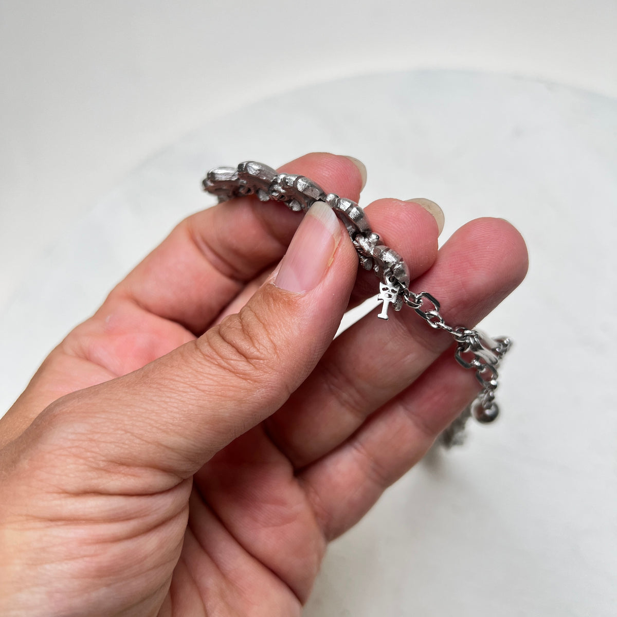 Vintage Trifari Chocker Collier Halskette gebürstet silber Schmuck Mid Century