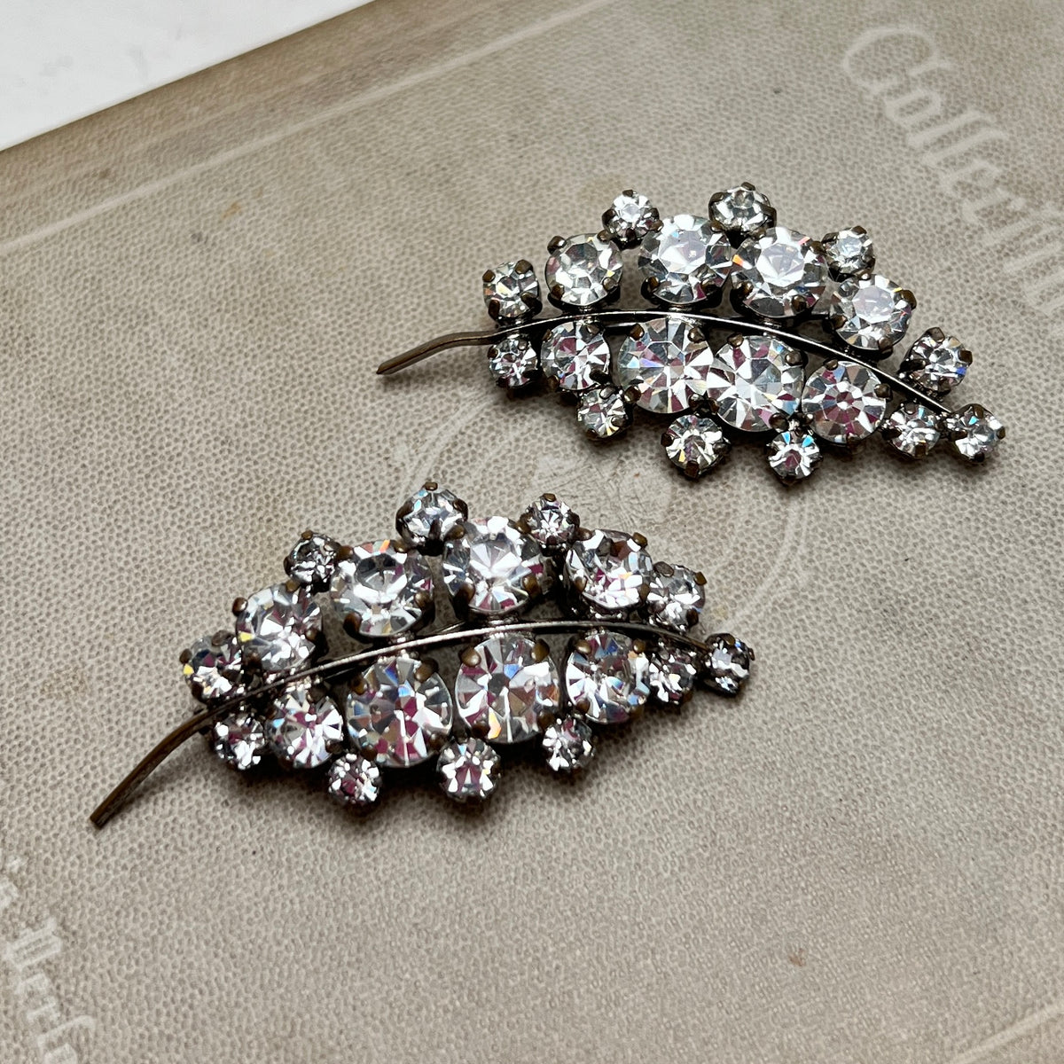 Set Vintage Strassstein Broschen Paar Kristall 50er Jahre Schmuck Glitzer