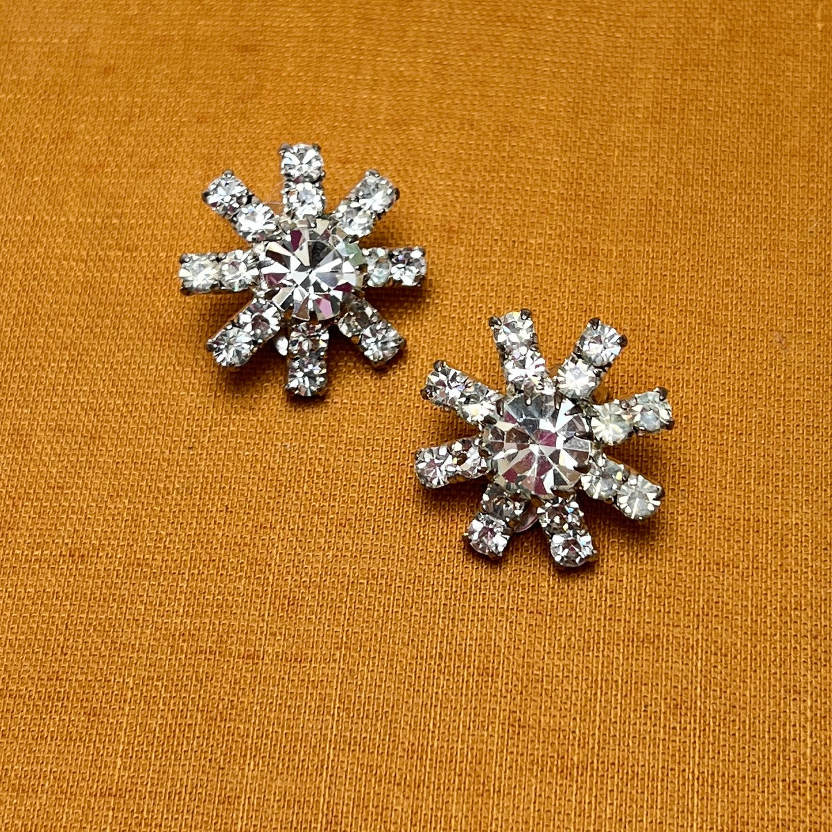 Vintage Strass Ohrclips 1950er Starburst Space Age Schneeflocke Hollywood Glam  Kristall Schmuck