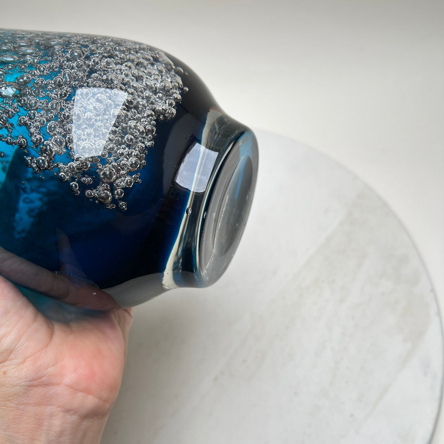 Vintage Schott Zwiesel Glasvase „Florida“ Space Age Löffelhardt 70er Blau Bubbles XXL 26cm