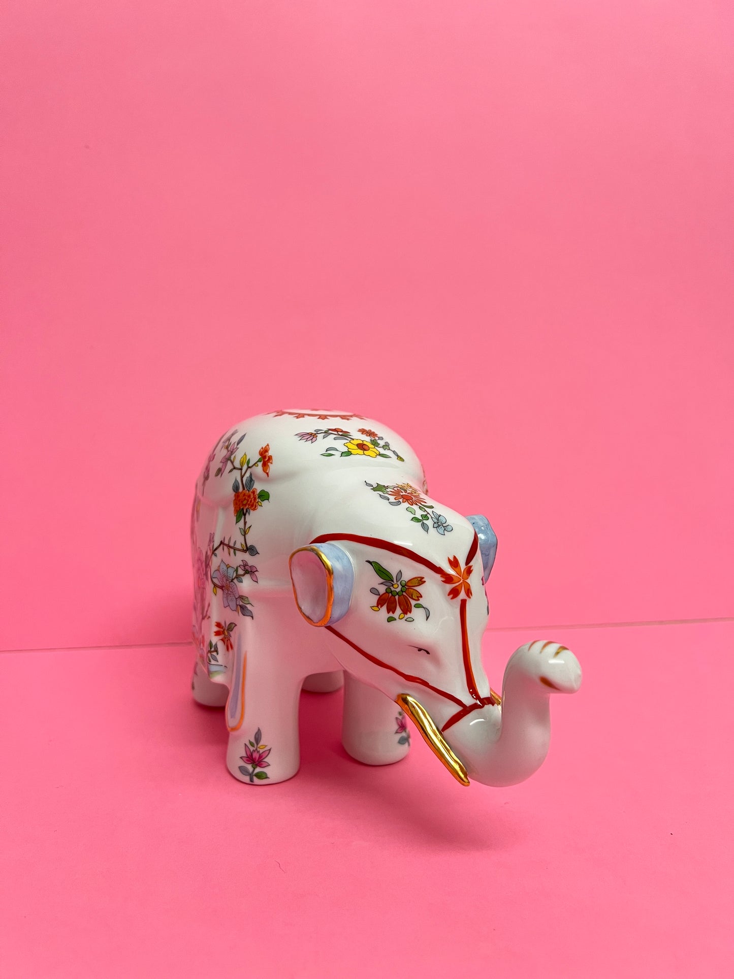 Vintage Porzellan Figur Elefant Aichi Seto Japan Chinoiserie Floral japanische Keramik Hollywood Regency