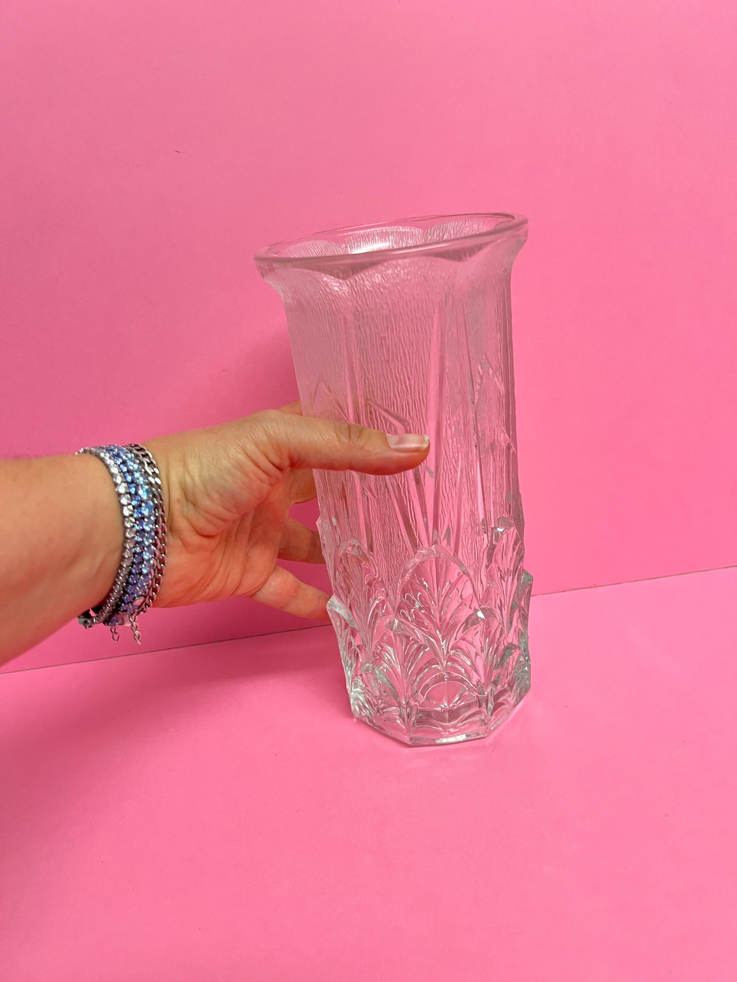 Italienische Vintage Videnza Strukturglas Blumenvase 24cm Relief 70er Retro Blätter
