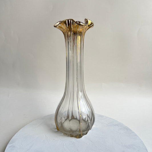 Vintage Mid Century Glasvase gerippt mit gewelltem Rand Gold-Akzente Murono-Stil