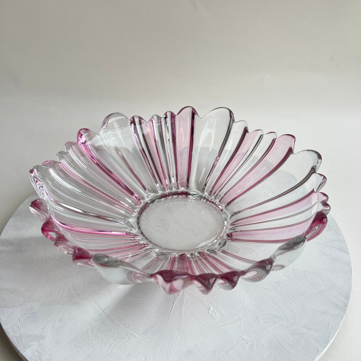 Vintage Kunstglas Obstschale Glasschale rosa böhmisch tschechisch Mid Century