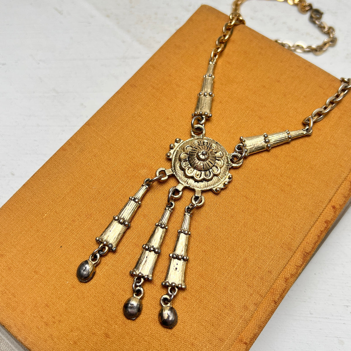 Vintage Ethno Boho Halskette gold antik Etruscan Revival Stil indisch