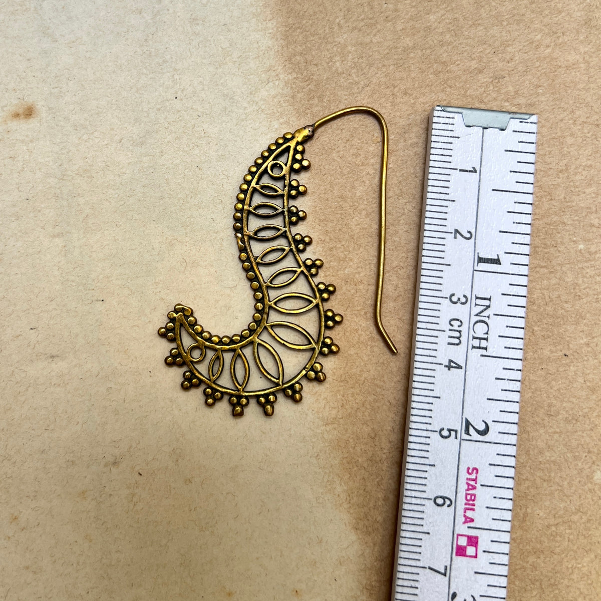 Filigrane Messing Ohrhänger im Ethno-/Boho-Stil – Paisley- & Mandala-Design
