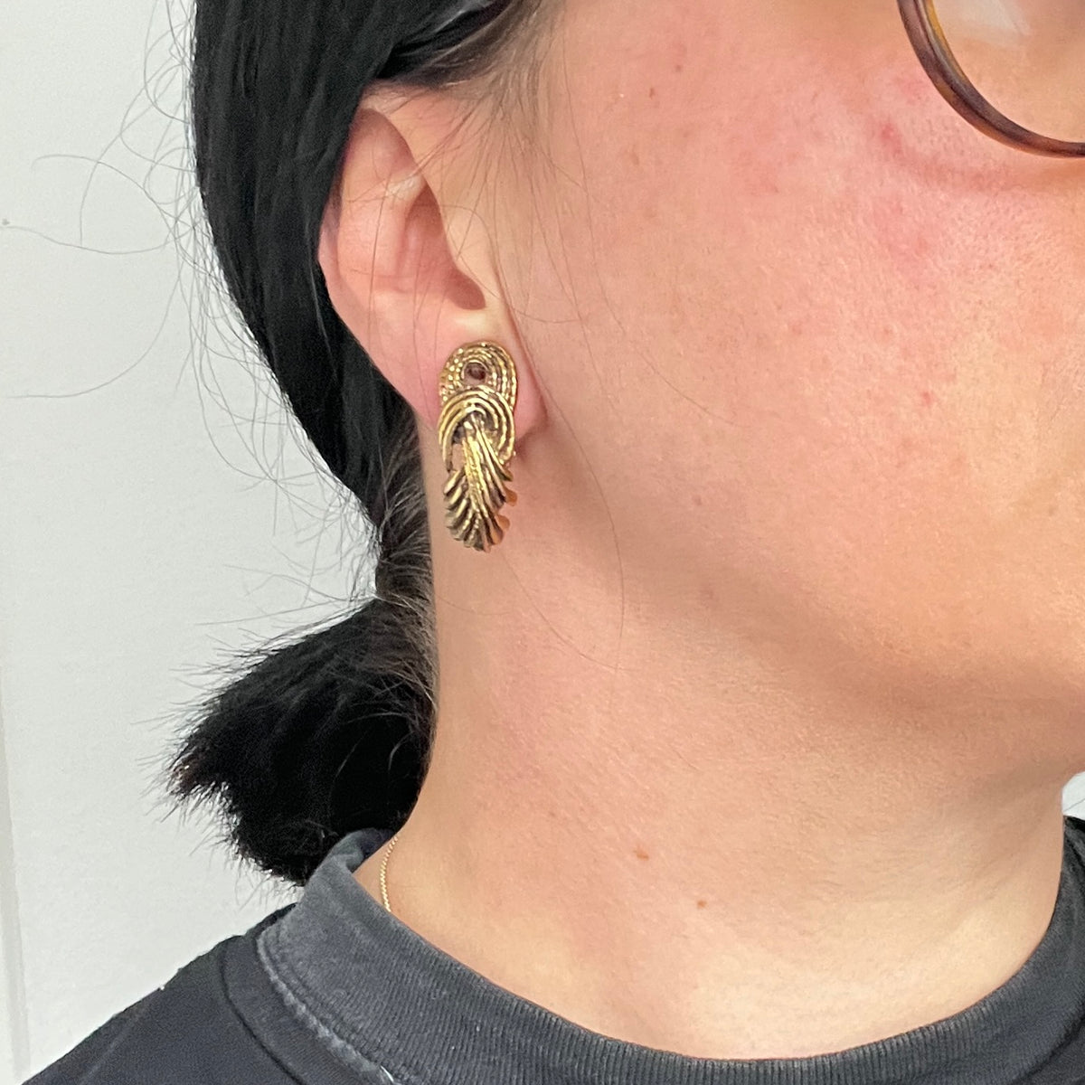 Vintage 80s Statement Ohrclipse gold antik Look Hollywood Stil