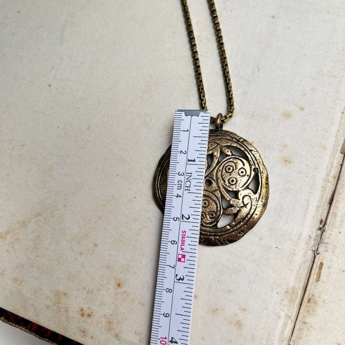 Andreas Lautz Bronze Wikinger Anhänger Norwegen Ringerike Urnes an FBM AMERIK. Kette (Gold-Doublé)