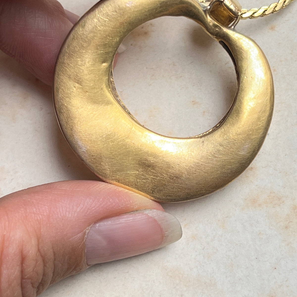 Vintage Halskette goldfarben mit Punzen Modernist Design