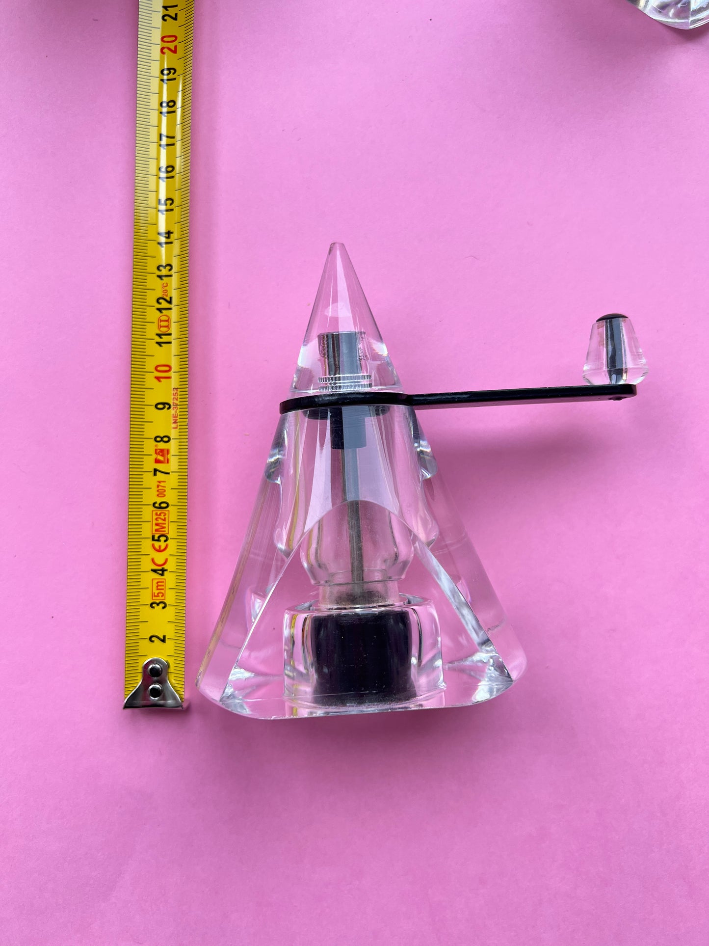 Vintage Zassenhaus Acryl Pyramide Salz- und Pfeffermühlen Streuer MCM Modernist Küche West Germany