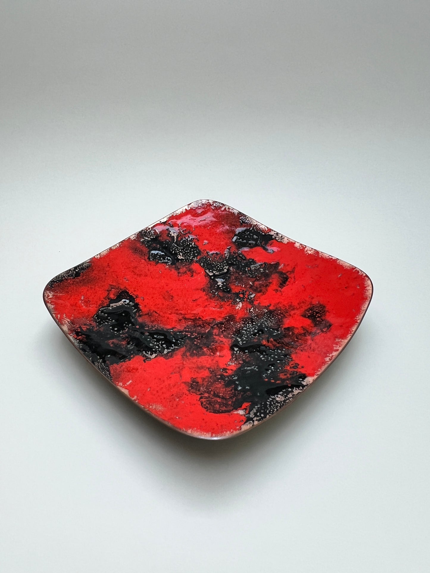 Vintage Fat Lava Kupfer Emaille Schale Rot Schwarz Modernist Quadratische Designschale