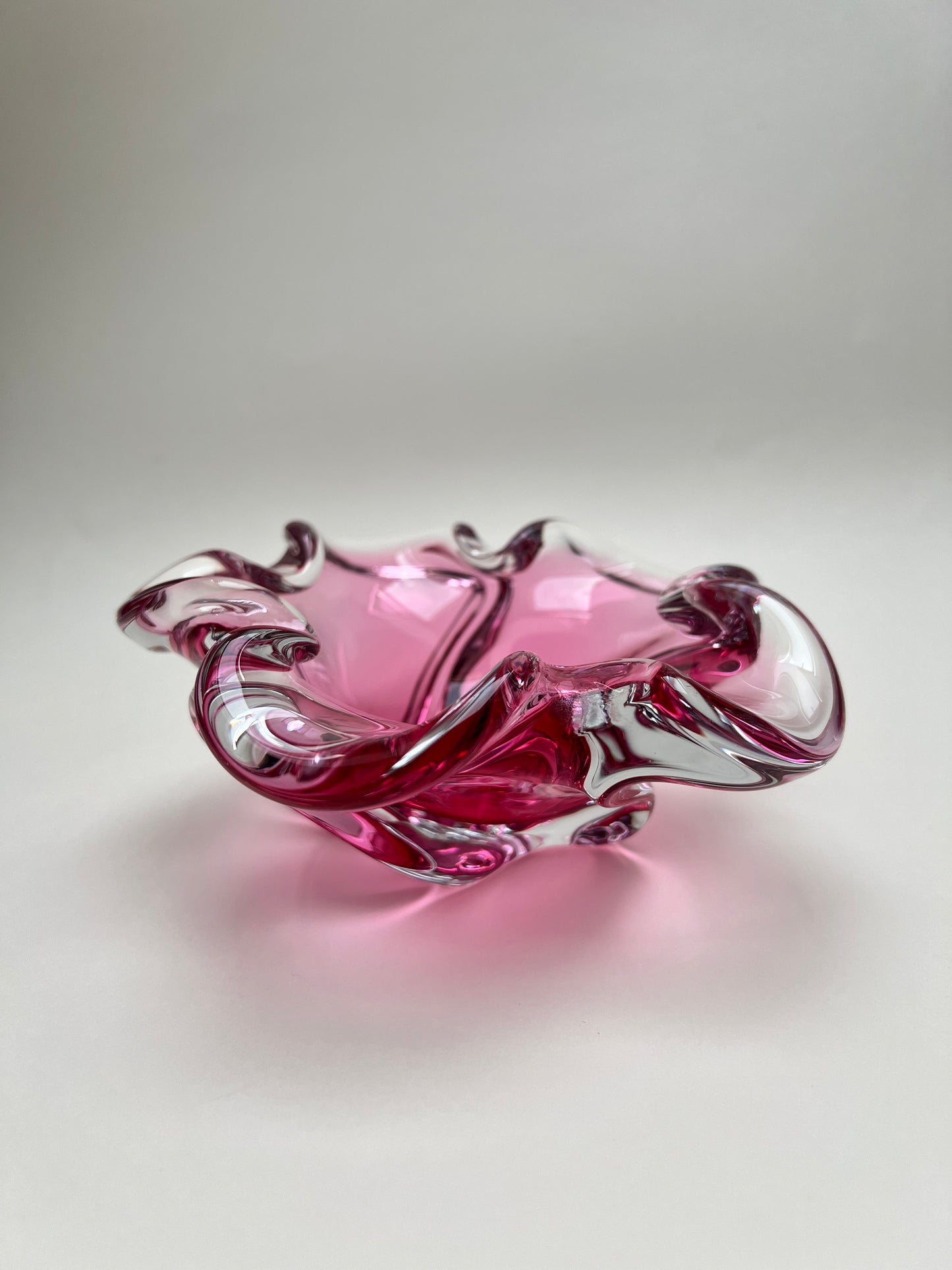 Murano Stil Sommerso Hospodka pink rosa böhmische Glasschale Mid Century