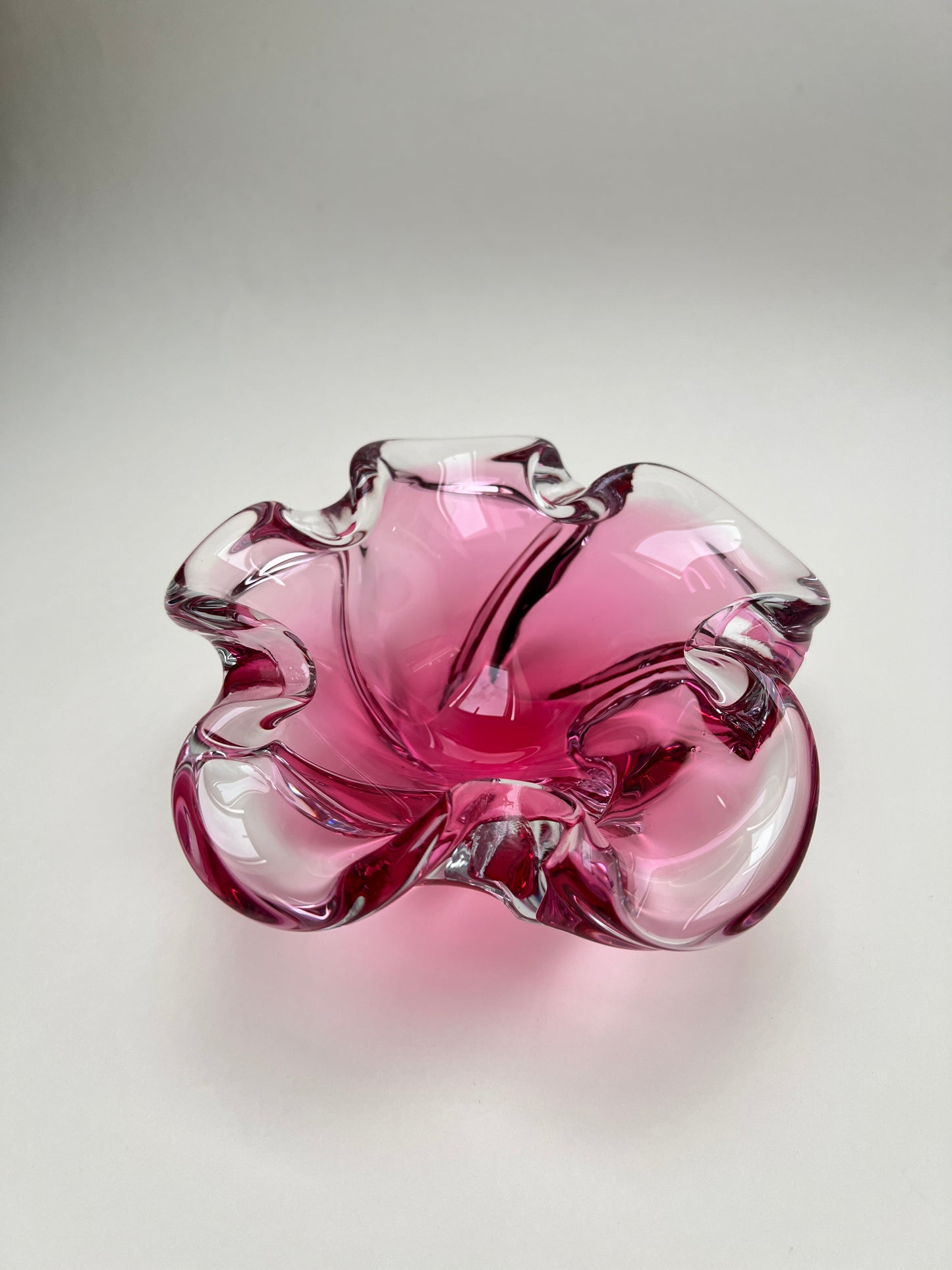 Murano Stil Sommerso Hospodka pink rosa böhmische Glasschale Mid Century