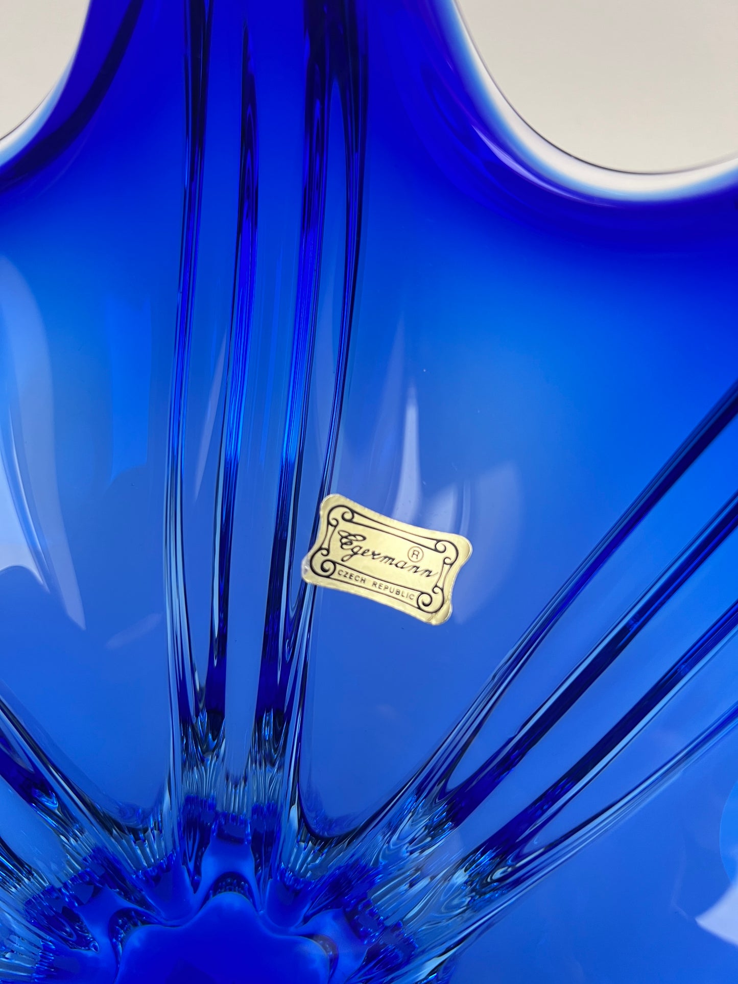 Egermann Kristallglas Schale blau böhmisch Czech Zipfelschale Mid century Glass Art