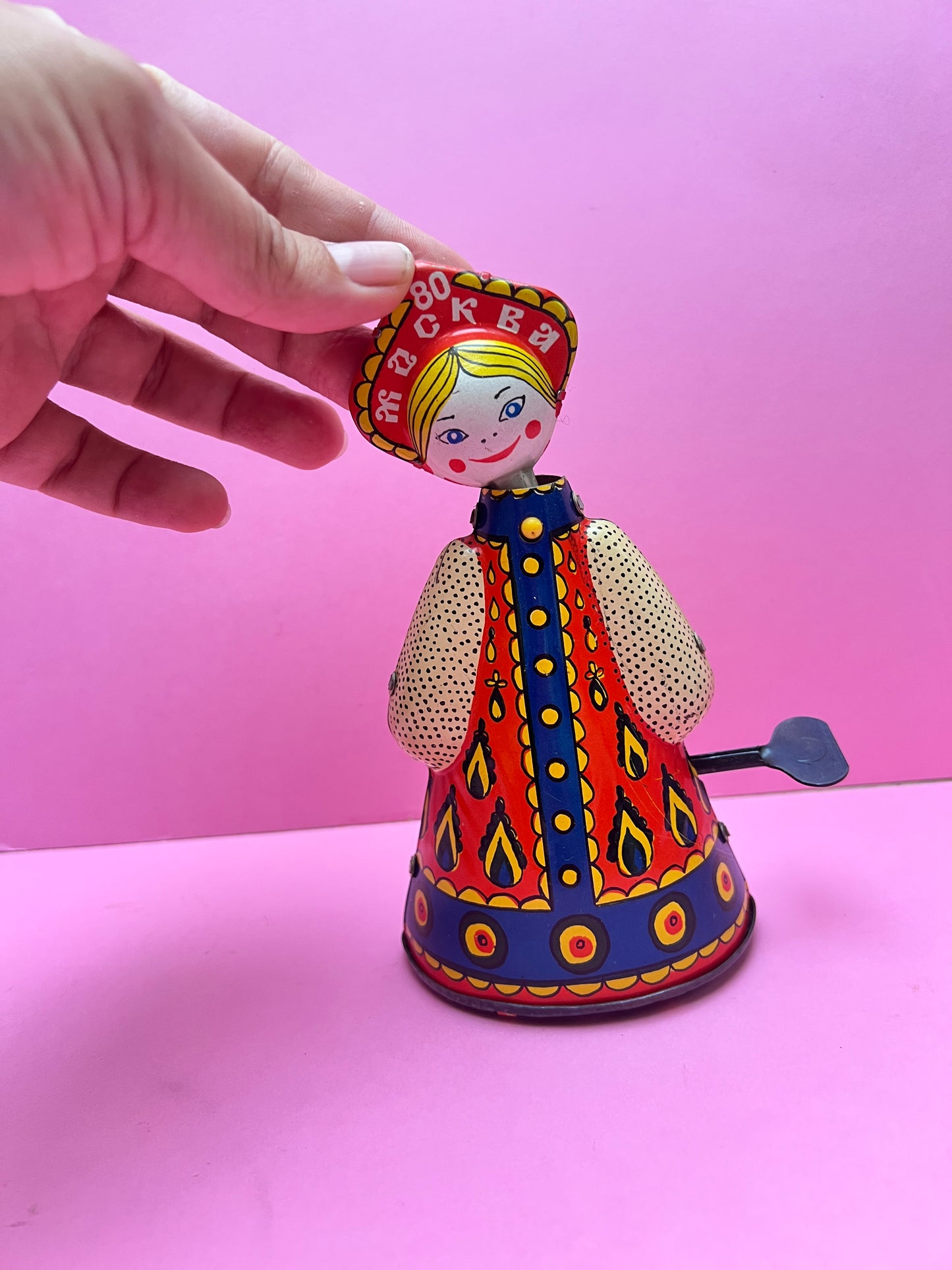 Russische Blechspielzeug Aufzieh Puppe Matrushka 1980 Moskau Matroschka