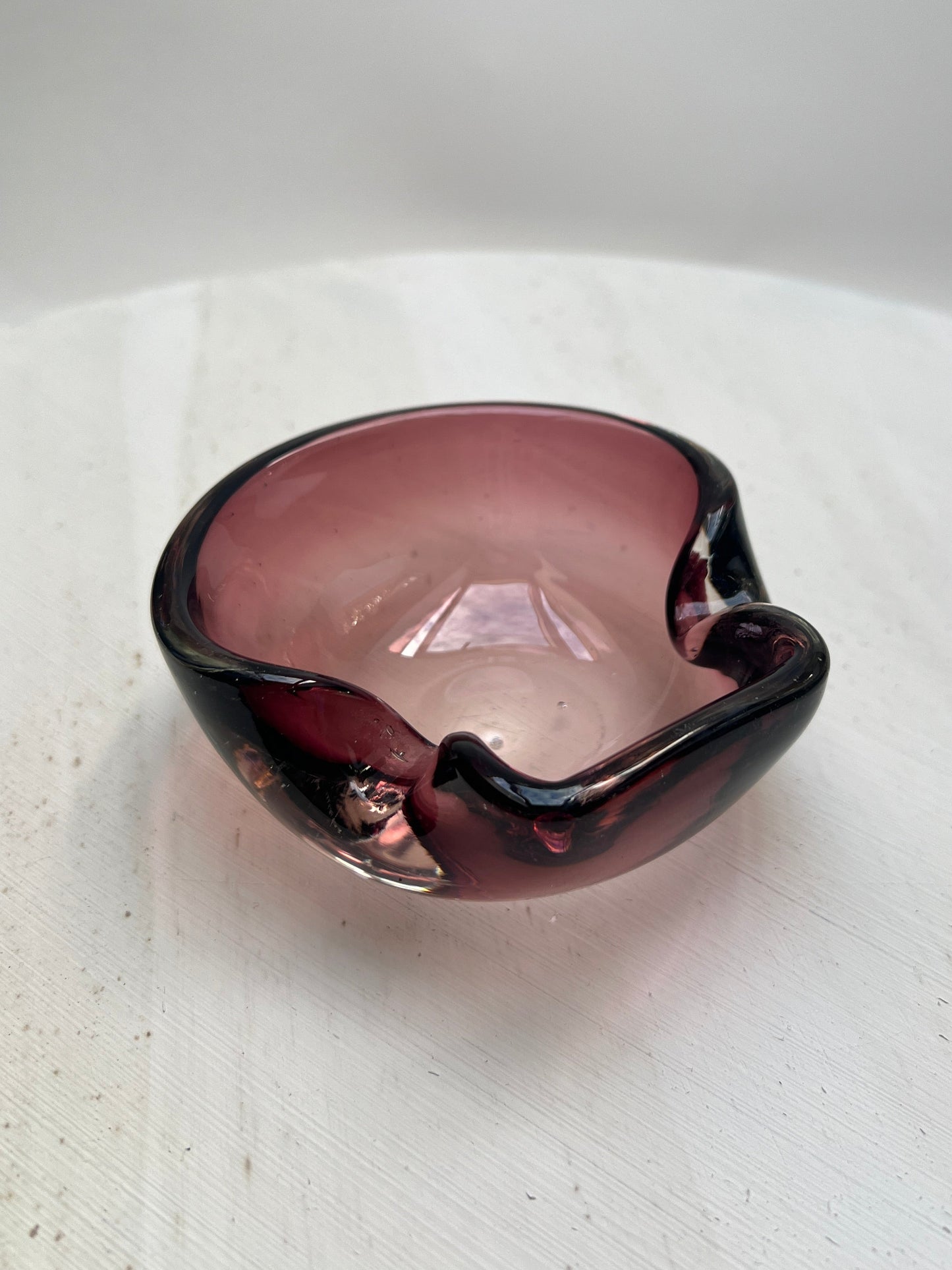 Vintage Amethyst Glas Aschenbecher │ Murano Style Art Glass │ MCM  │ 70er Jahre │ Aubergine Purple Glass
