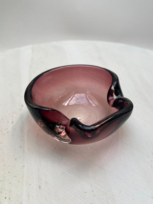 Vintage Amethyst Glas Aschenbecher │ Murano Style Art Glass │ MCM  │ 70er Jahre │ Aubergine Purple Glass
