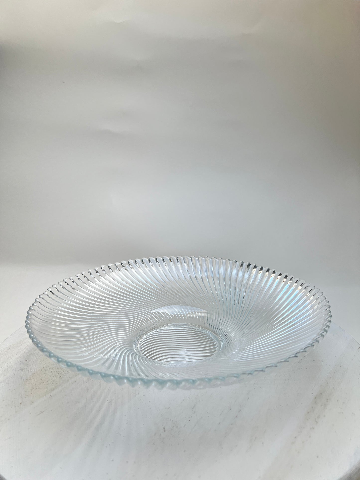 Große Vintage Obstschale Glasschale Swirl Rillen Pressglas