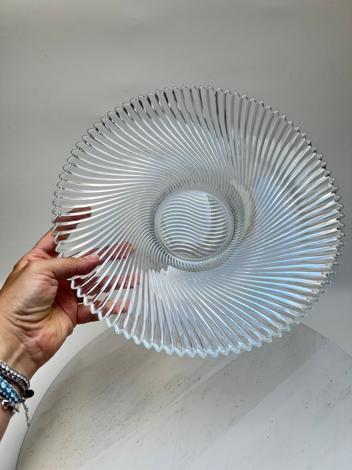 Große Vintage Obstschale Glasschale Swirl Rillen Pressglas