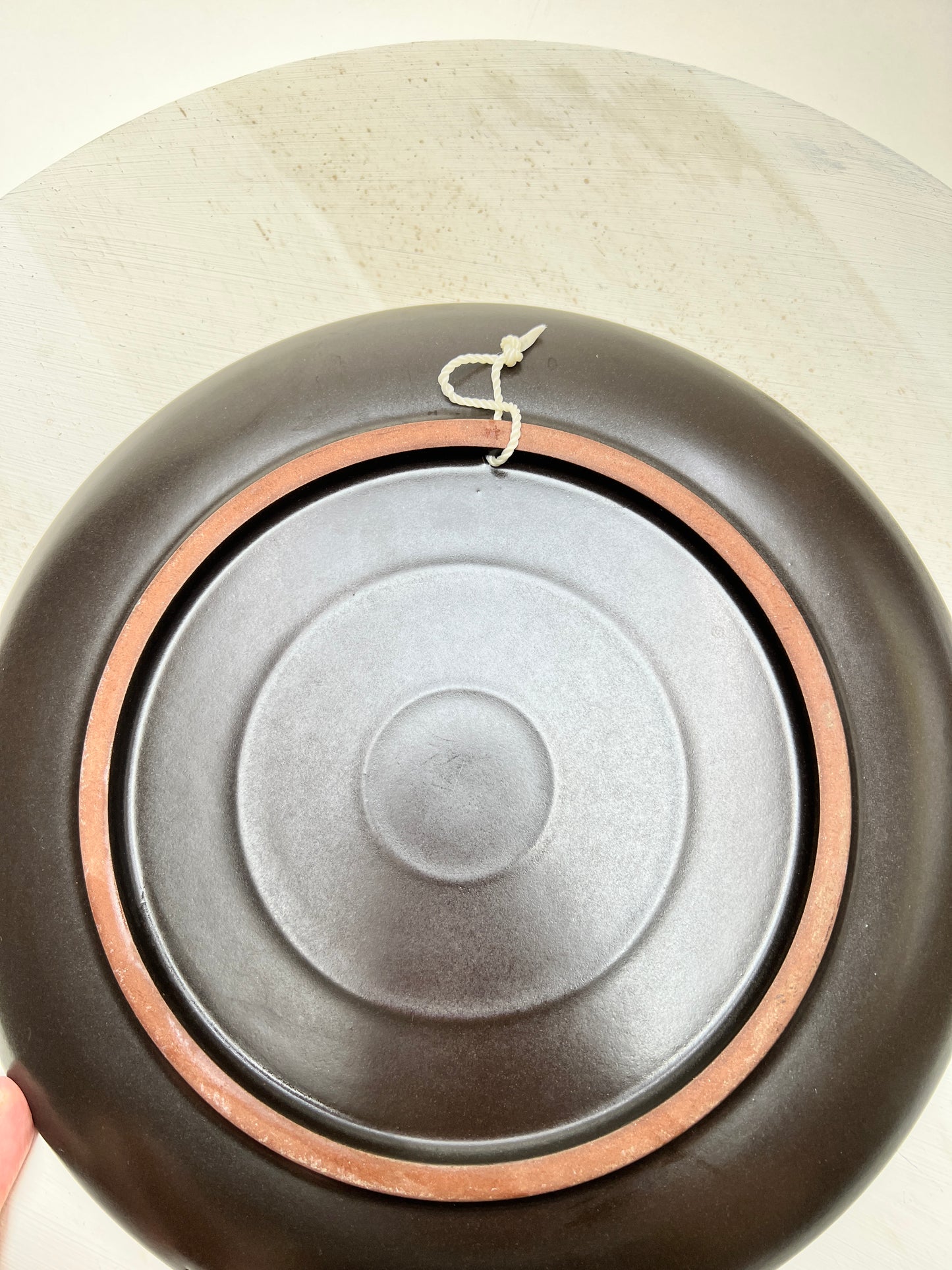 KMK Kupfermühle Keramik Wandteller braun 24 cm Vintage 70er Jahre Studiokeramik Mid Century Boho