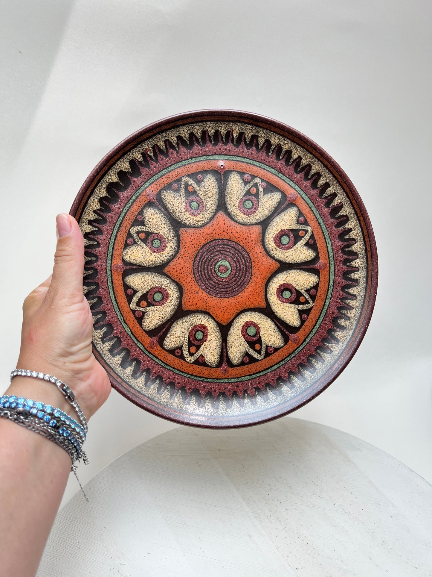 KMK Kupfermühle Keramik Wandteller braun 24 cm Vintage 70er Jahre Studiokeramik Mid Century Boho