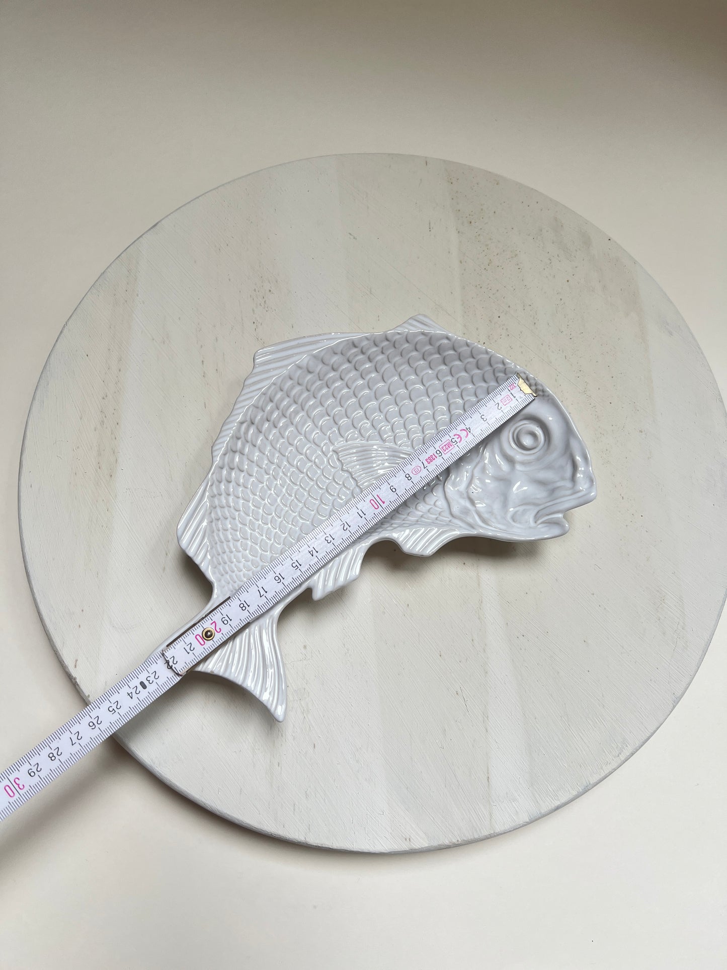 Weiße Bordallo Pinheiro Fischschale Fischteller Anbietschale Fisch Keramik