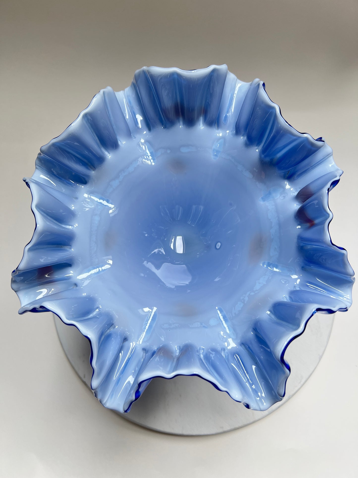 Vintage Murano Stil Glasvase Blau Handgefertigte Kunstglas Vase mit Rüschenrand 27 cm
